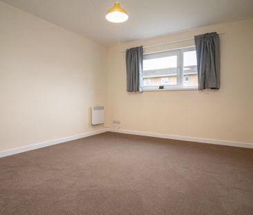 Trewartha Court Whitchurch, CF14 1BS, Cardiff - Photo 6