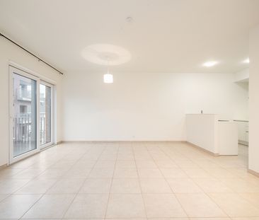 Appartement te huur in Roeselare - Photo 2