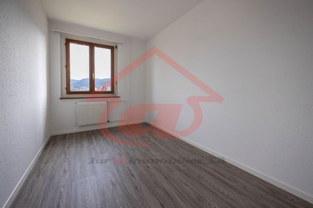 Appartement de 4 pièces au 1er étage - Photo 3