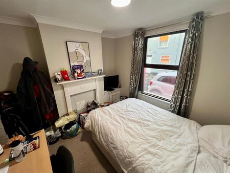 3 bedroom terraced house to rent - Photo 4