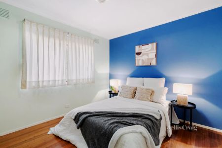 4 Bed, 2 Bath - Photo 5