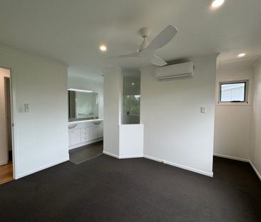 Elevation, spectacular hinterland views and glorious sunsets - Photo 1