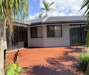 Spacious Family Home - Photo 5