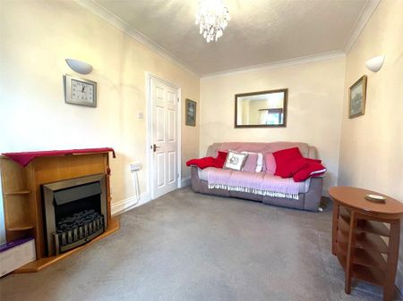 2 bedroom bungalow to rent - Photo 2