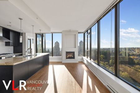 Condo in Burnaby, BC - Photo 5