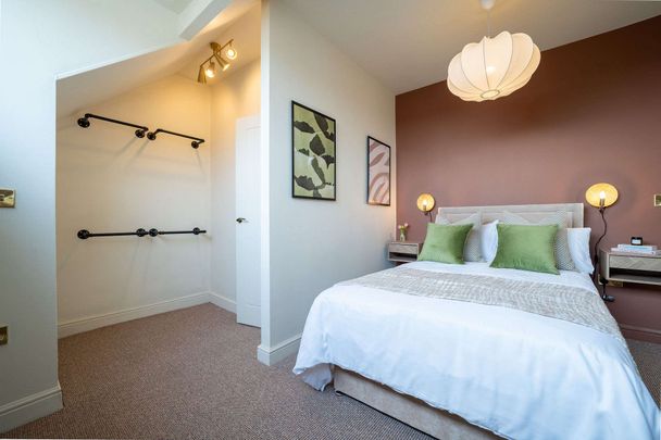 🏡 New! Leeds House Share ✨ Be First To Move In! - Photo 1