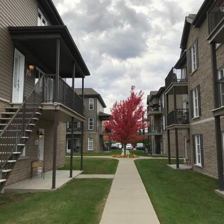 Logement 5 1/2 - Photo 3