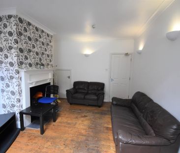 Price £3,750 pcm - Available 02/07/2026 - Furnished - Photo 2