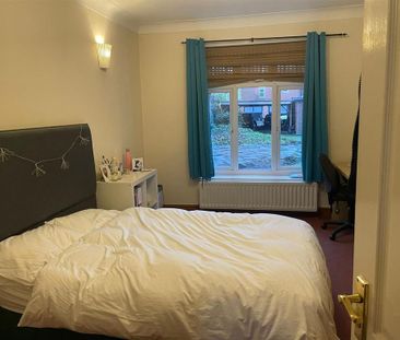 5 bedroom apartment to rent - Photo 1