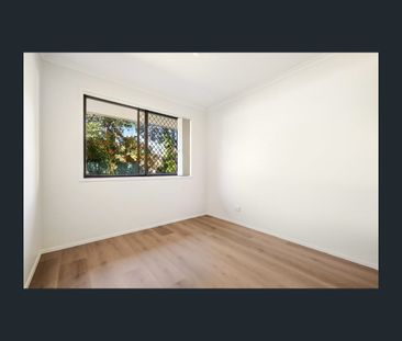 7 KENNETH DRIVE, Highland Park, Qld 4211 - Photo 2