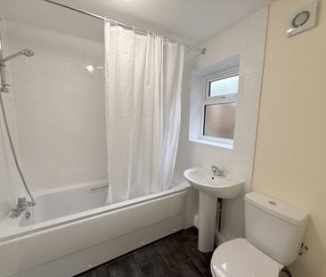 Fenwick Street, NG20, Property for rent - Photo 2