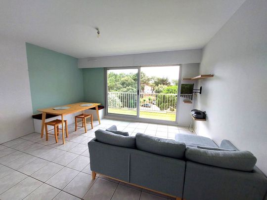 Location Appartement 2 pièces 46m² LES SABLES D OLONNE 85100 - Photo 1