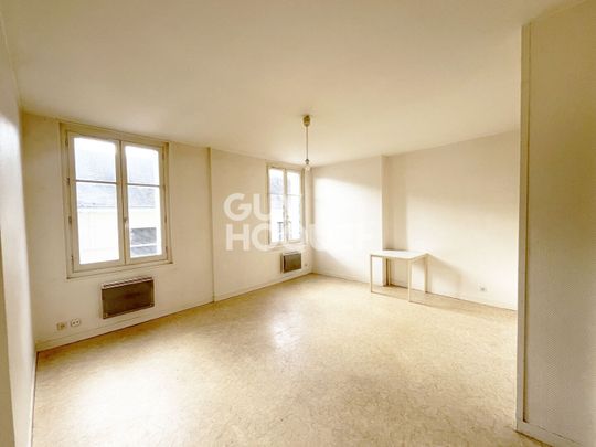 APPARTEMENT T2 QUARTIER DES HALLES - Photo 1