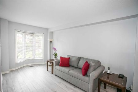 For Lease - 6361 Longspur Road, Mississauga, Ontario - Photo 3