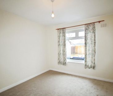 2 bedroom bungalow to rent - Photo 4