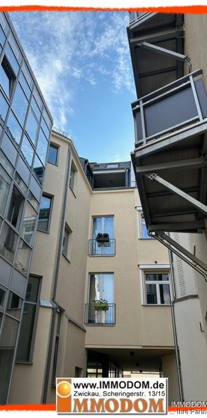 2-Zimmer-Wohnung mit EINBAUKÜCHE und großer Dachterrasse im Herzen von Zwickau zu vermieten! - Photo 1