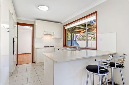 27 Casuarina Drive, Cherrybrook NSW 2126 - House For Rent | Domain - Photo 2