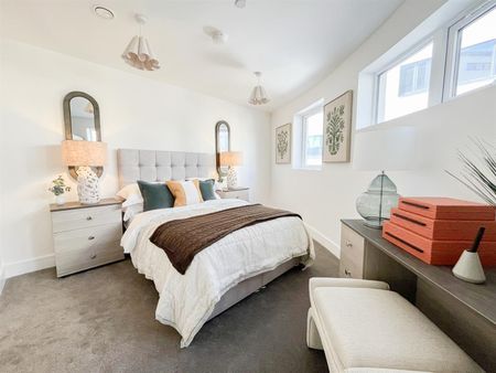 Flat 76, 6 Martin Court, Hastings, TN34 1EF - Photo 3