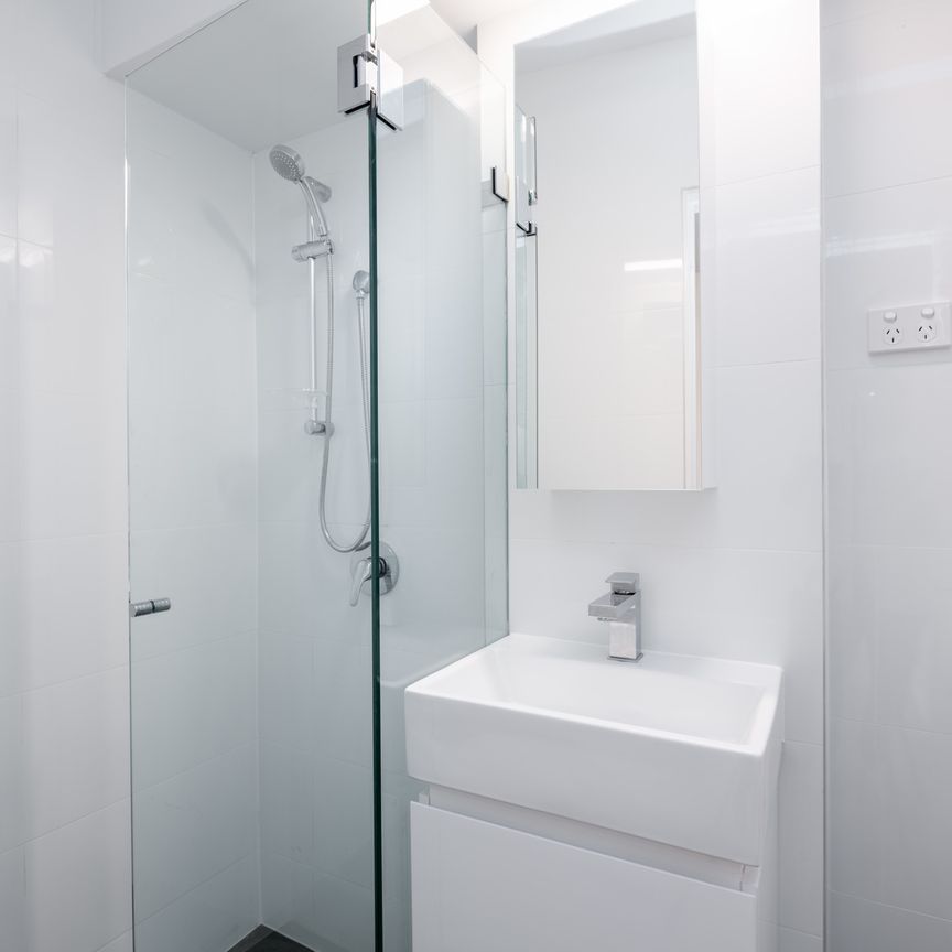 2/122 Arthur Street, Surry Hills NSW 2010 - Apartment For Rent | Domain - Photo 1