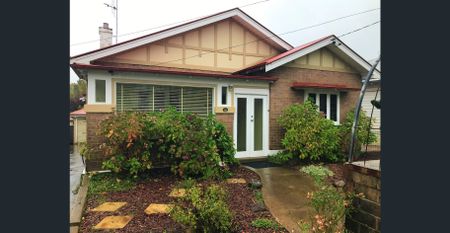 Sought After Location and Old World Charm - Photo 4