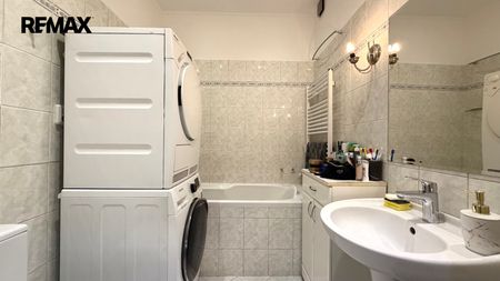 Pronájem bytu 2+kk v osobním vlastnictví 38 m², Praha 9 - Kyje - Photo 5