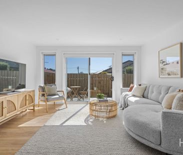 2/6 Joffre Street, Mowbray - Photo 2