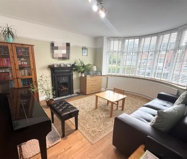 4 Bedroom Detached To Let - Photo 2