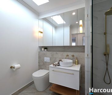 Renovated Coastal Retreat - Photo 4