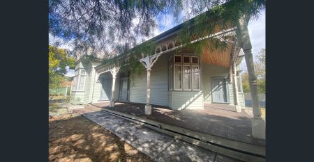 TWO ROOMS AVAILABLE - Photo 2