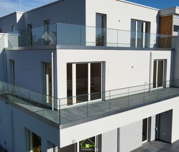 Exklusive Erstbezug-Wohnung mit Balkon und 2 Garagen - modernes Des... - Photo 3