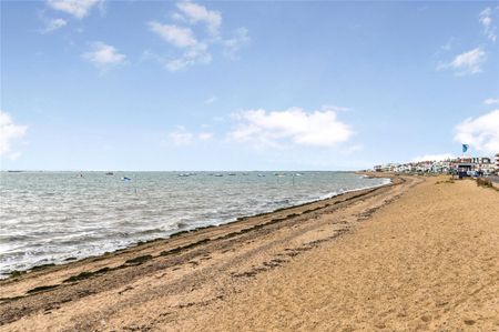 Eastern Esplanade, Southend-On-Sea, Essex, SS1 2YT - Photo 2