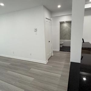 Magnifique condo 4 ½ entièrement rénové – 1050 pi² - Photo 2