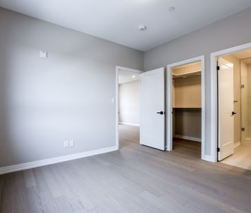 For Lease - 3285 CARDING MILL Trail Unit# 203, Oakville, Ontario - Photo 3