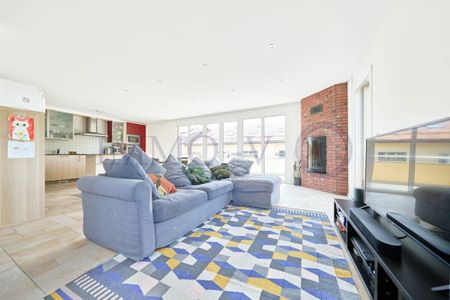 SPACIEUX ET LUMINEU EN DUPLEX AVEC BALCON-TERRASSE - Foto 4