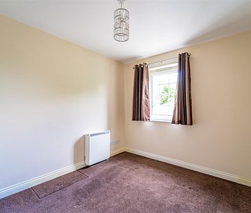 Inglenook Court, Leigh - Photo 3