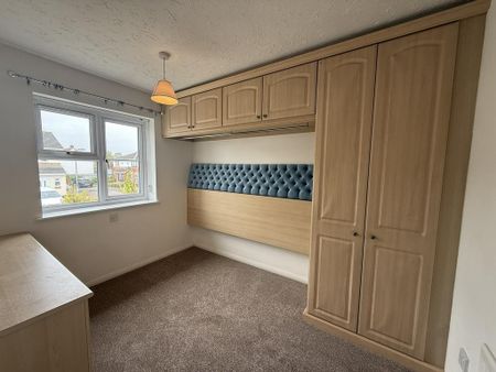 2 bedroom terraced house to rent - Photo 3
