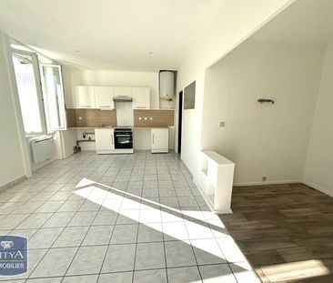 Location Appartement 1 pièce 37m² ST ETIENNE 42100 - Photo 3