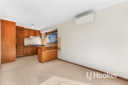 1/7 Sarah Place, Hampton Park VIC - Photo 4