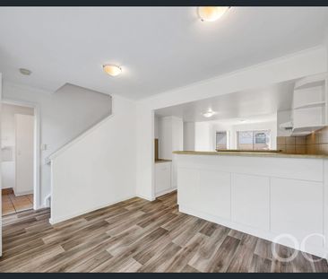 Open the Door to Effortless Living - Photo 5