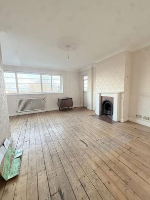 2 Bed Flat, Dorchester Court, SE24 - Photo 1