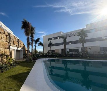 Alquiler de piso en Calle María Teresa León s/n - Photo 2