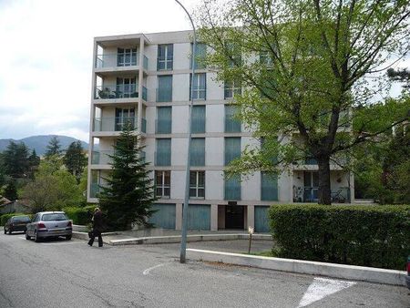 Location appartement 4 pièces 75 m² à Privas (07000) - Photo 4