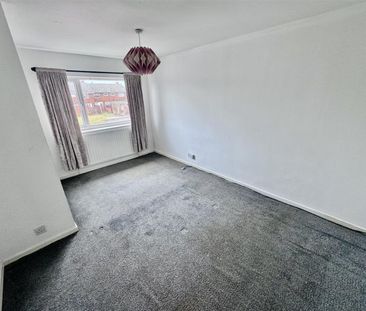 Ainsdale Way, Middlesbrough - Photo 6