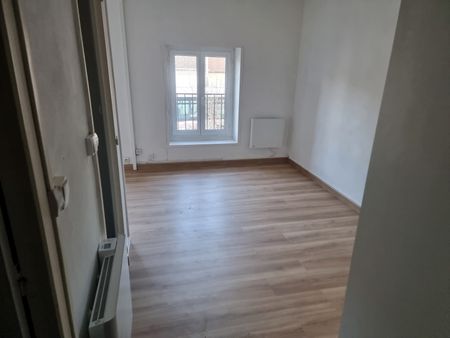 Location Appartement 1 pièce 22m² ORLEANS 45000 - Photo 5