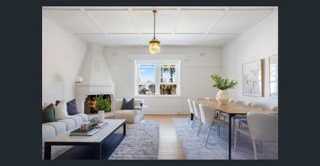 PRESTIGIOUS LIVING IN ONE OF SYDNEY'S MOST SOUGHT AFTER HARBOURSIDE SUBURBS - Photo 3