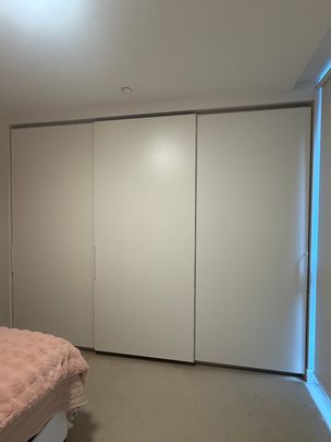 St Kilda Road - Photo 1