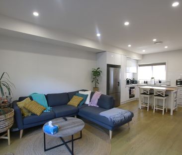 Stylish House in Prime Pascoe Vale Location - Photo 2