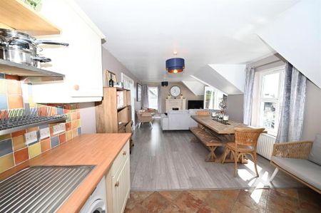 19 Carrigard, Dundrum, BT33 0SG - Photo 5