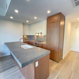 BRAND NEW SPACIOUS one-bedroom unit in South Cambie @ Autograph - Photo 1