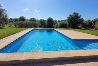 1188 Passeig Federico García Lorca, Manacor, Balearic Islands 07680